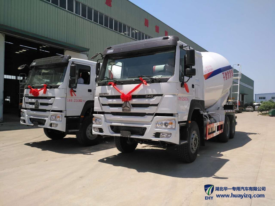 搅拌车
